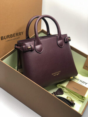Burberry Banner Burgundy 1